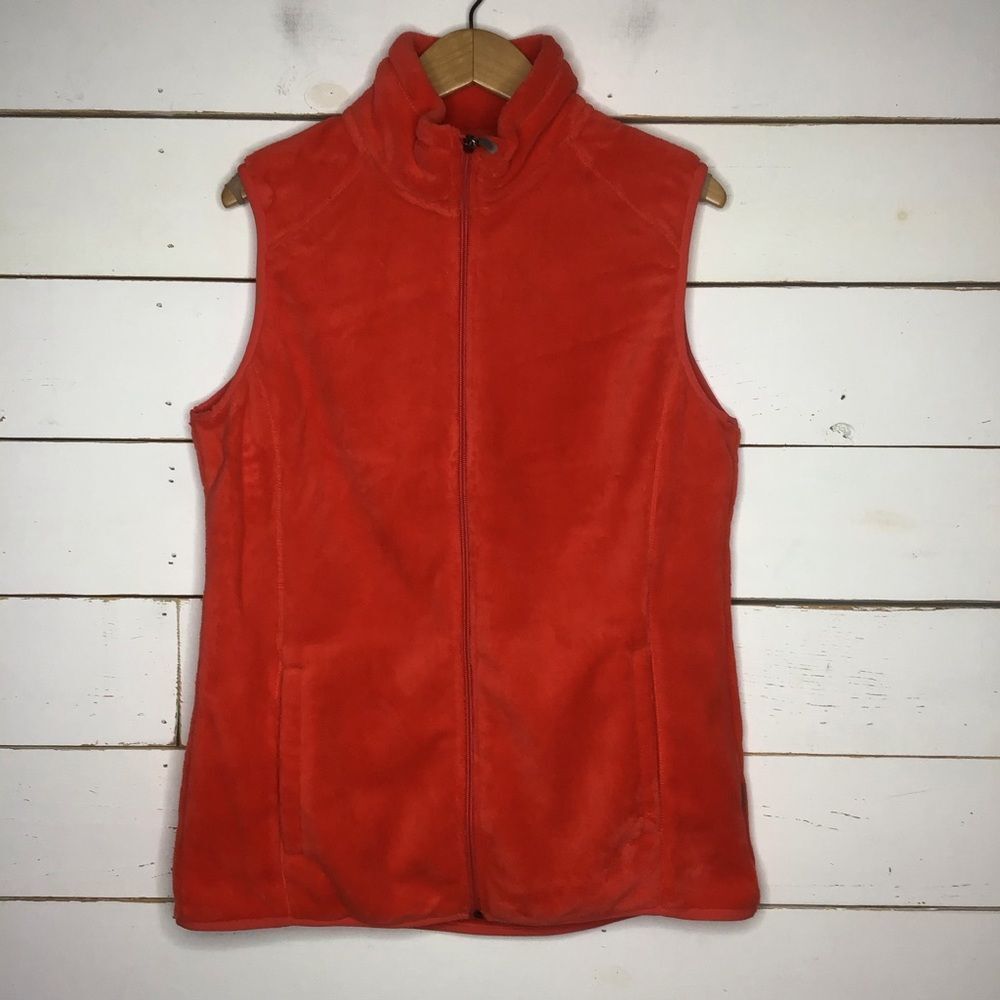 New White Sierra Cozy Fleece Vest II, Hibiscus Red